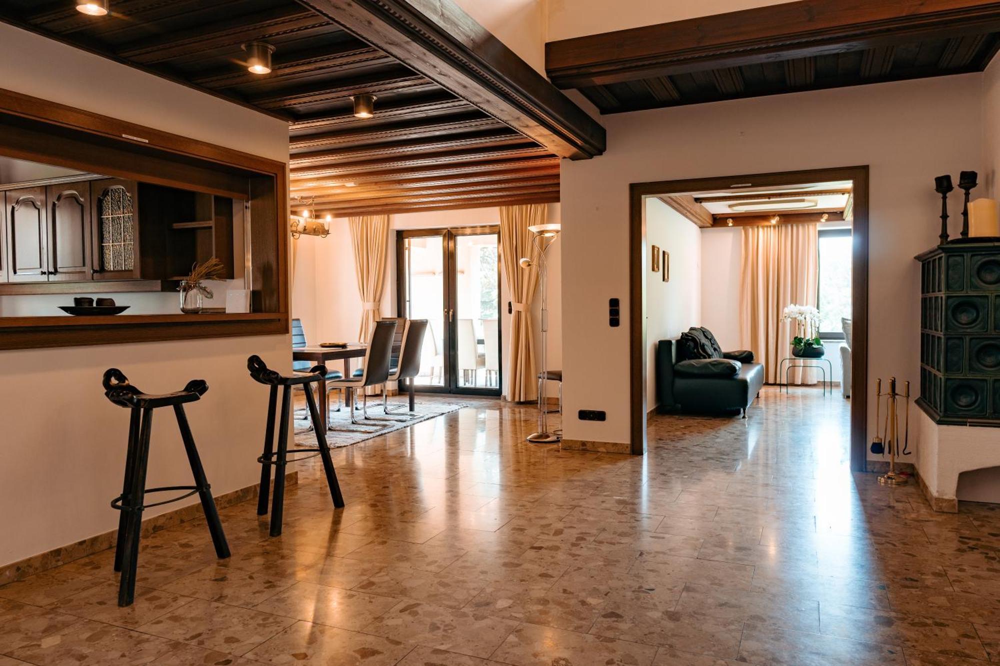 Big Quiet With Garden And Pool Vienne